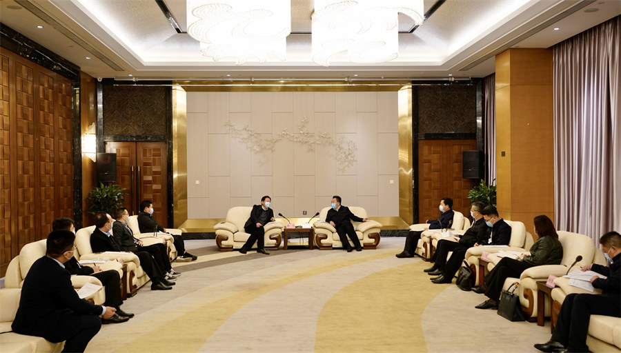 省尊龙凯时集团党委书记、董事长任丁率队赴南充调研